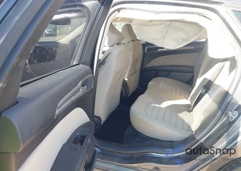 2020 Ford Fusion S из США, поврежденный, VIN 3FA6P0G73LR125738